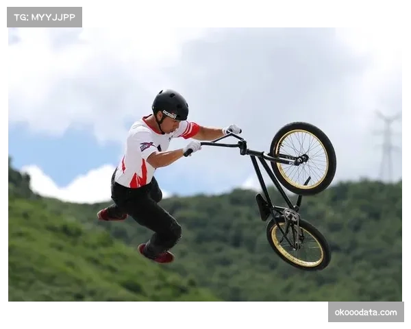 广州海珠区BMX自由式公开赛吸引近百名青少年参与，推动群众体育发展